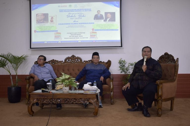 Coaching clinic kepenulisan