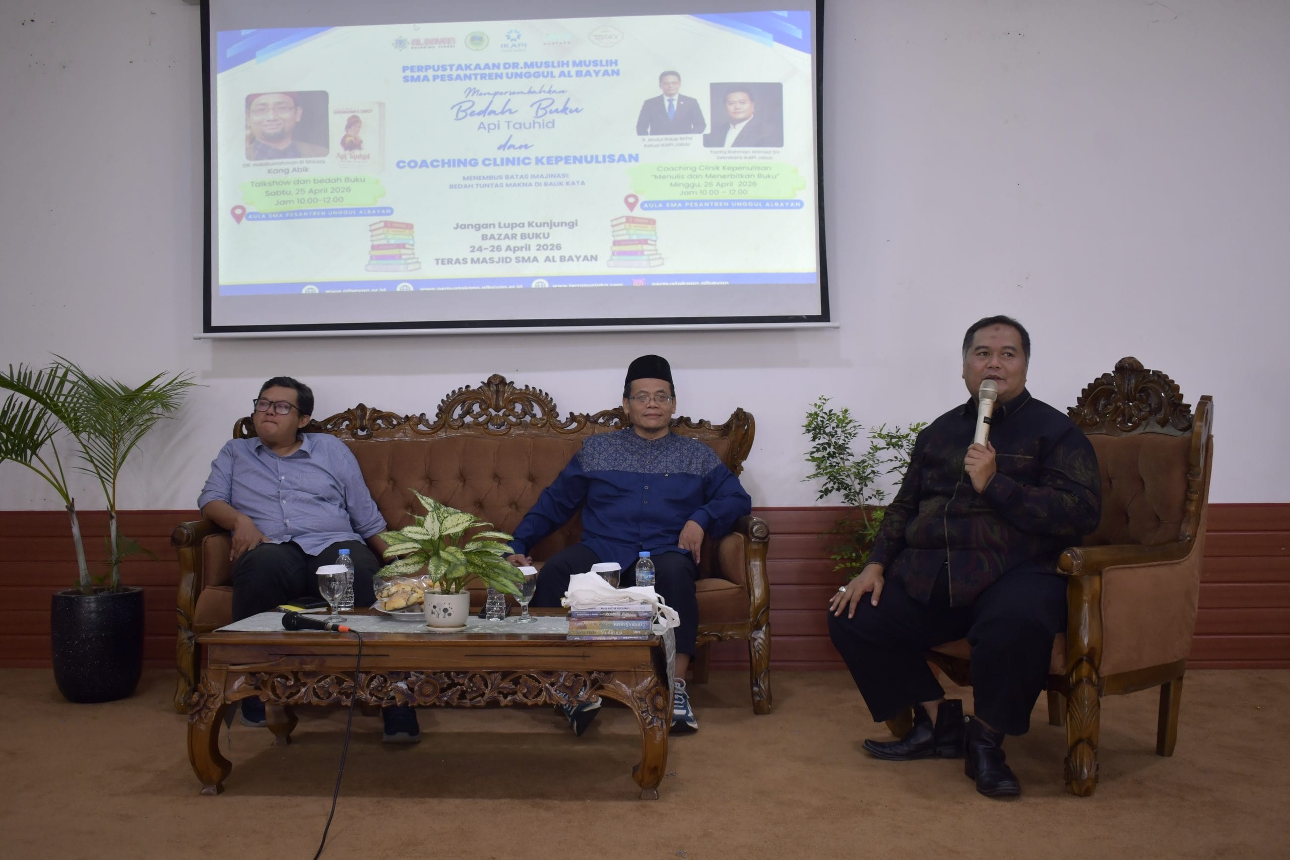 Coaching clinic kepenulisan